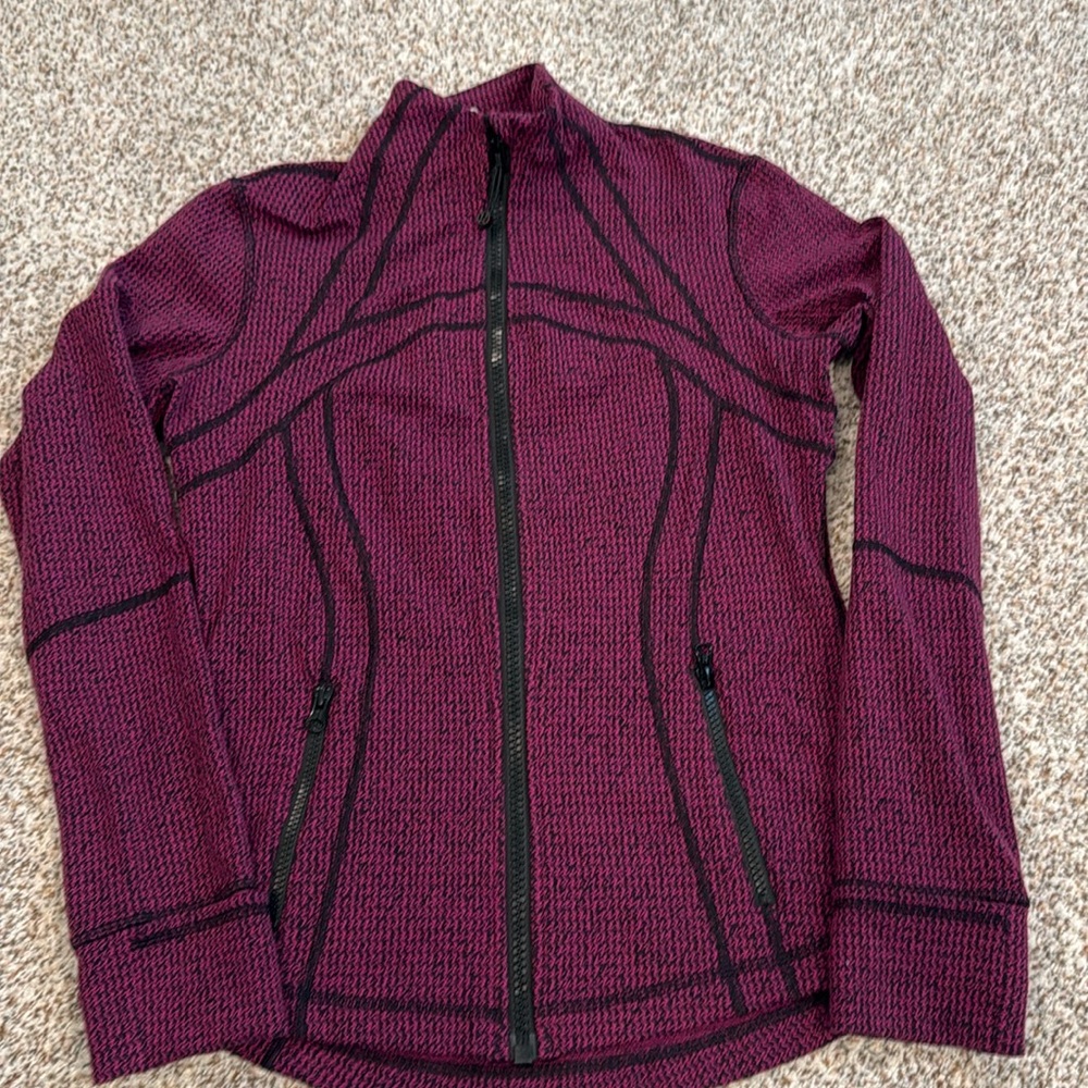 #31 Lululemon Define Jacket Full Zip Teeny Tooth Deep Fuchsia Black Sz 10VT RARE